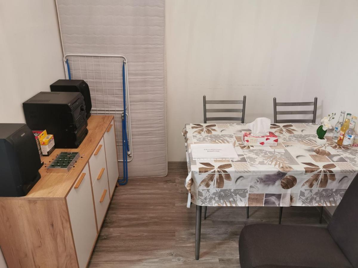 Ferienwohnung Opole Apartament Mieszkanie U Lukasza Exterior foto